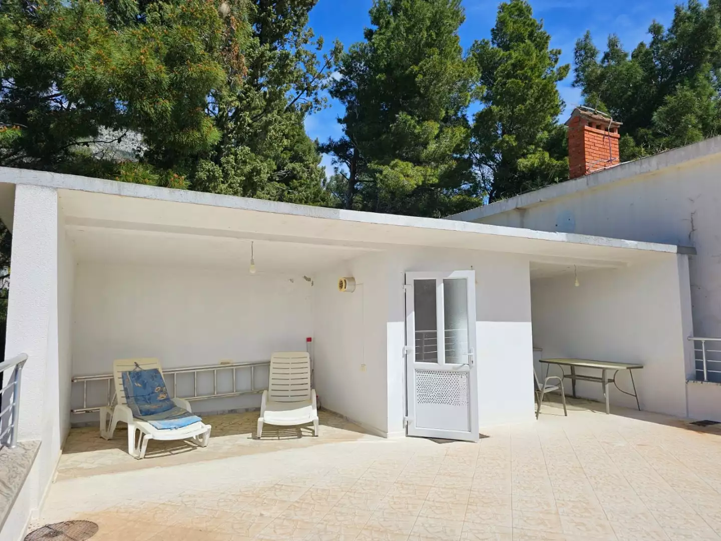 House 188m² in Montenegro, Bar. Priced at 255000€ rent photo-4