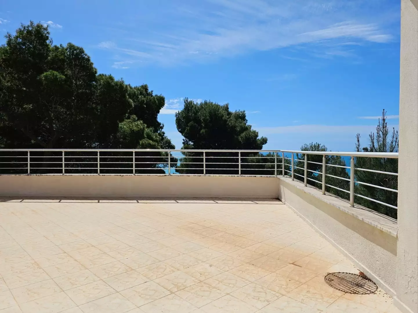 House 188m² in Montenegro, Bar. Priced at 255000€ rent photo-23