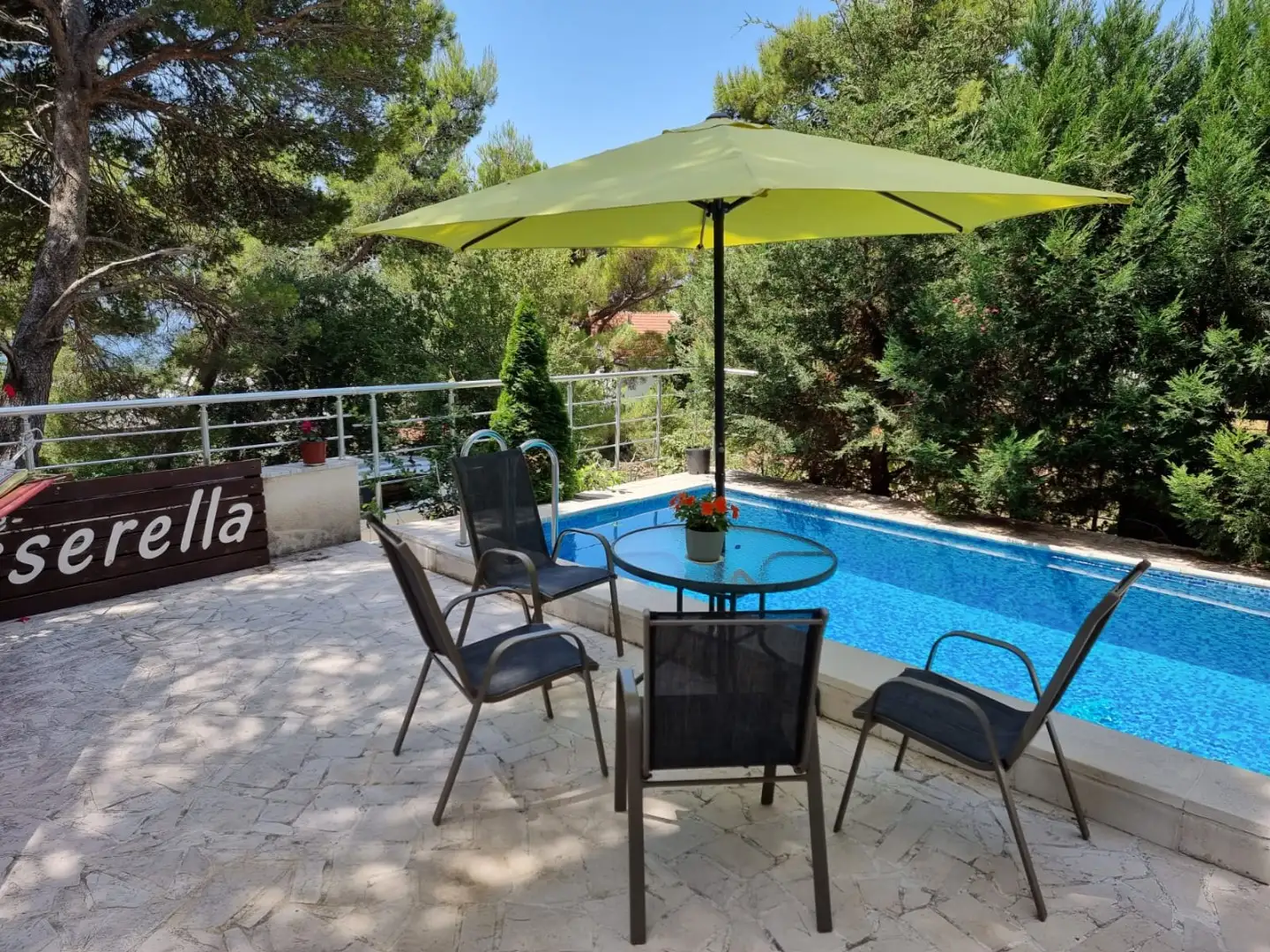 House 188m² in Montenegro, Bar. Priced at 275000€ rent photo-2