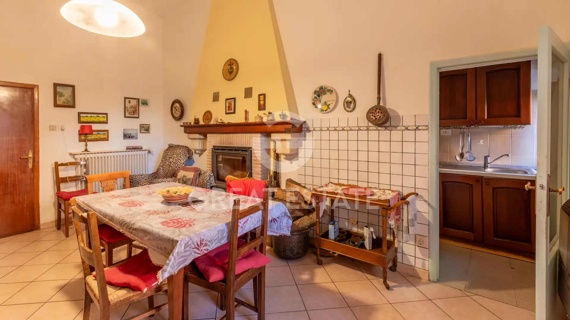 Villa 570m² in Italy, Siena. Priced at 1100000€ rent photo-15