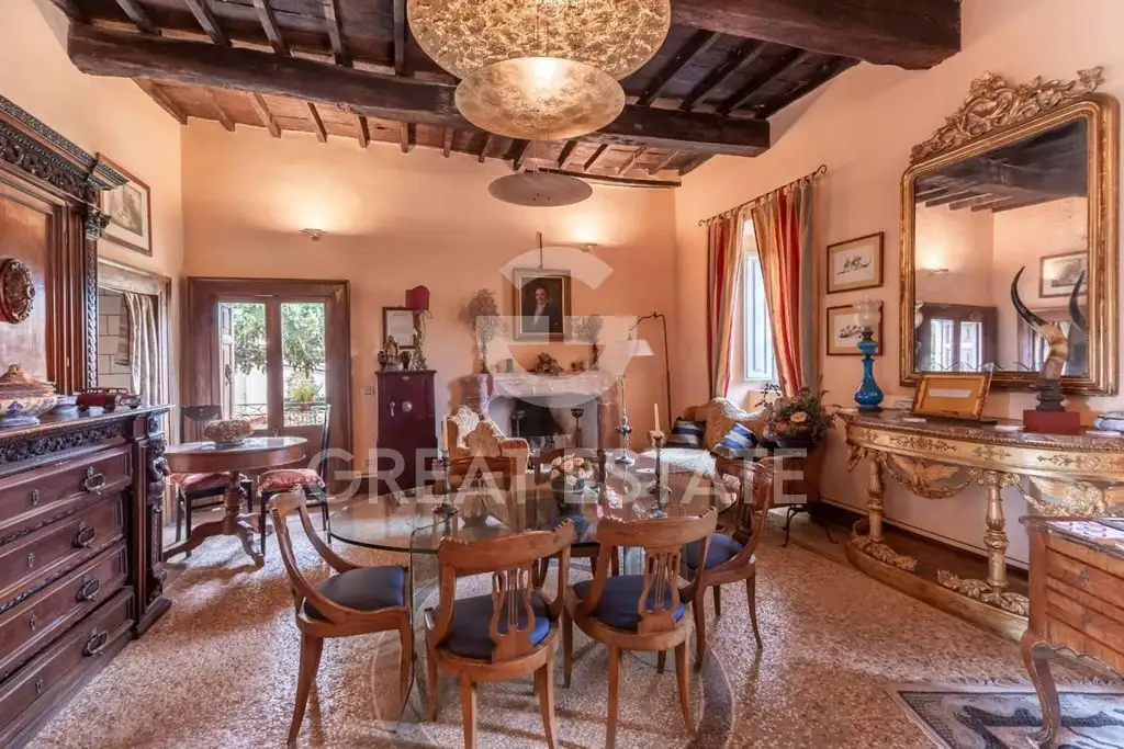 Villa 1258m² in Italy, Rieti. Priced at 1750000€ rent photo-15