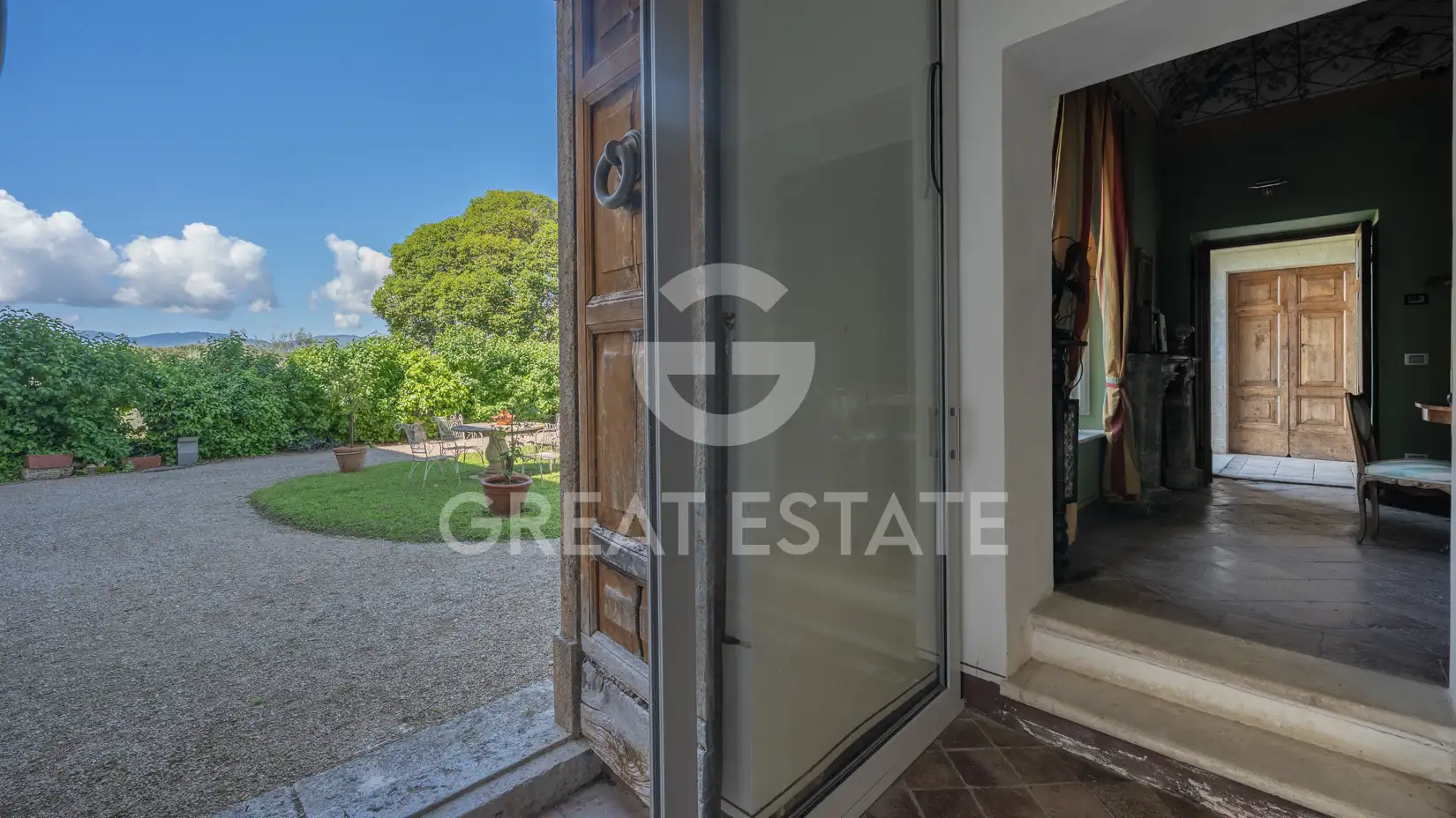 Villa 1258m² in Italy, Rieti. Priced at 1750000€ rent photo-3