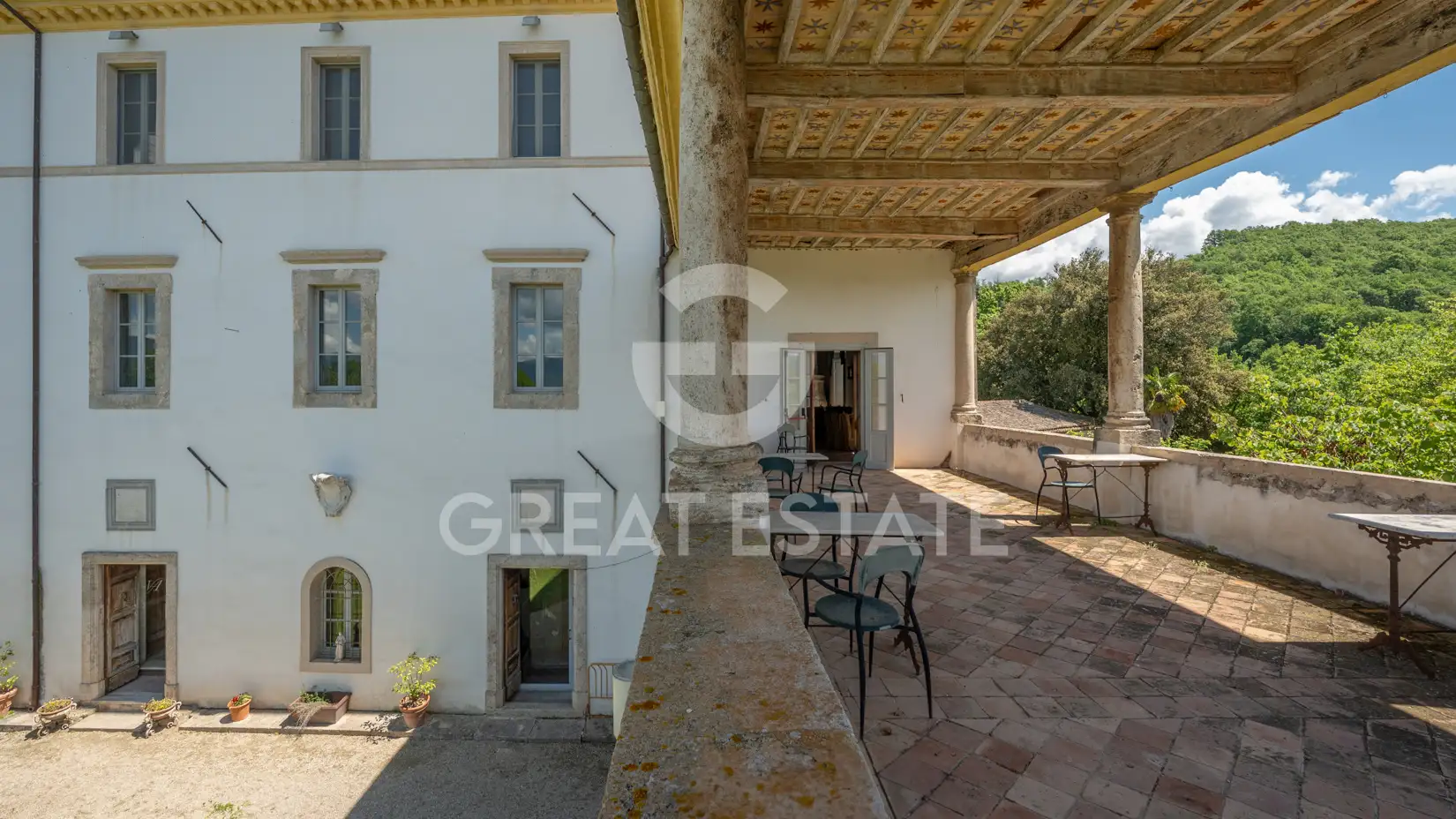Villa 1258m² in Italy, Rieti. Priced at 1750000€ rent photo-4