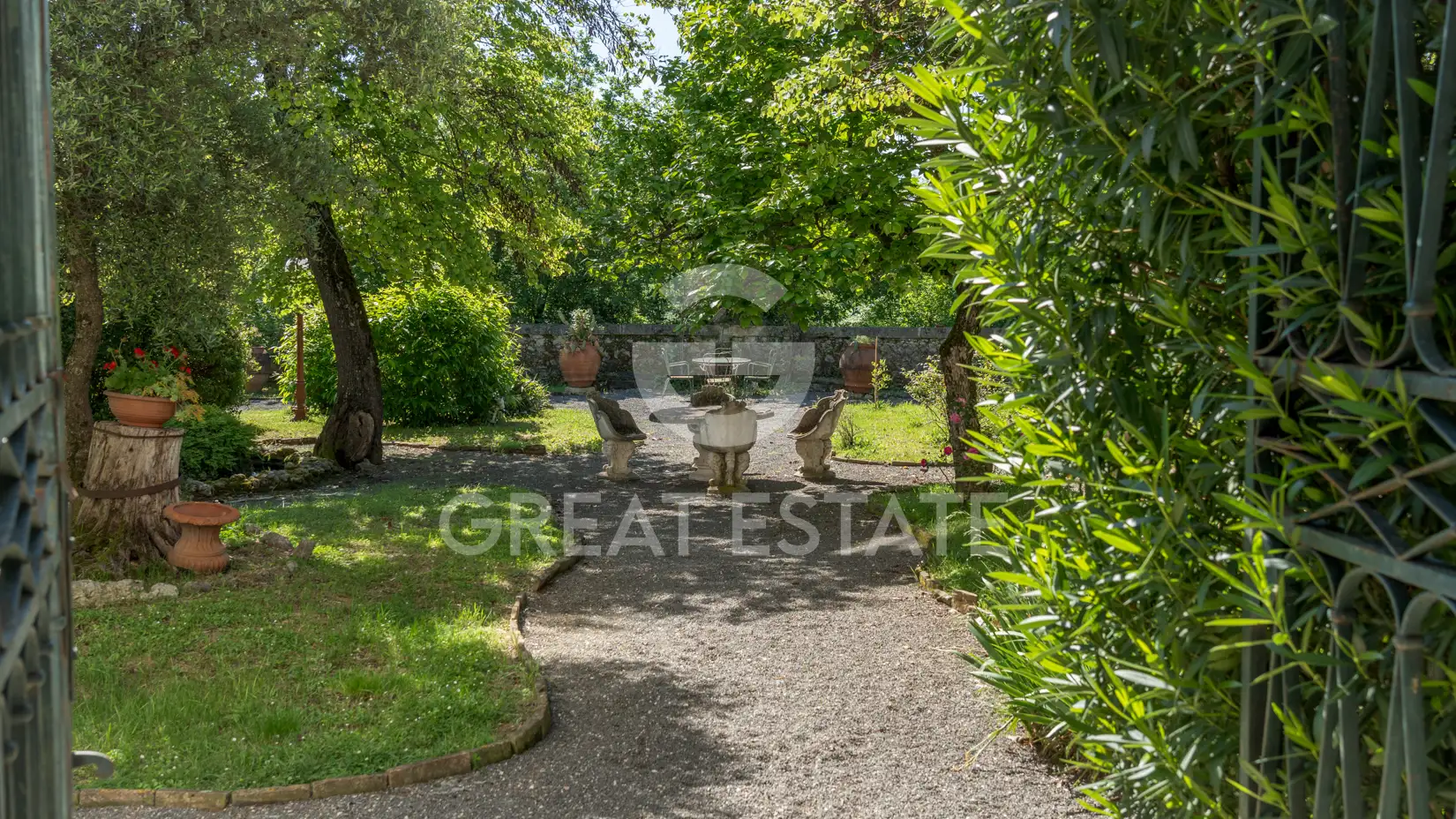Villa 1258m² in Italy, Rieti. Priced at 1750000€ rent photo-7