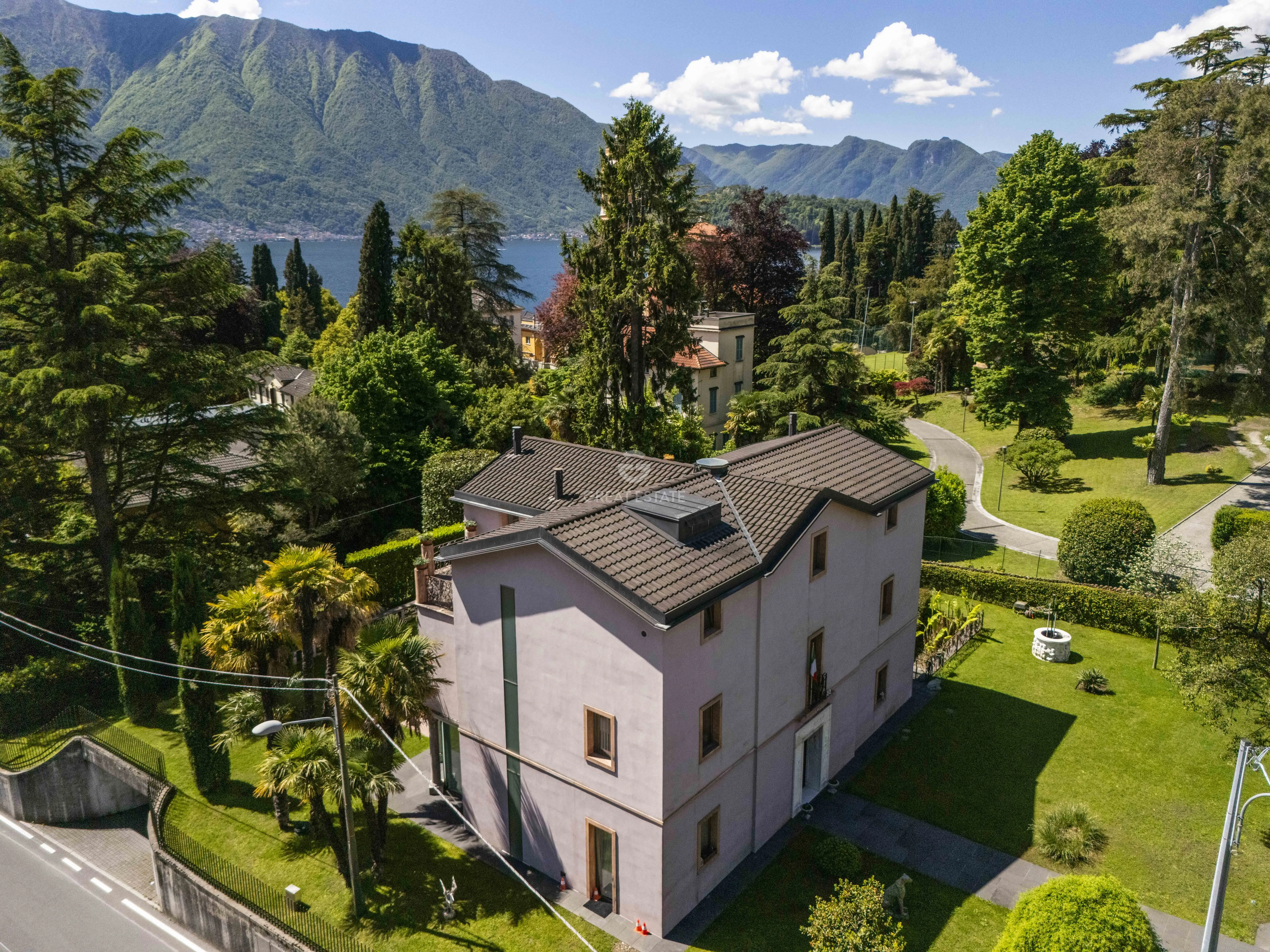Villa 618m² in Italy, Como. Priced at 5000000€ rent photo-1