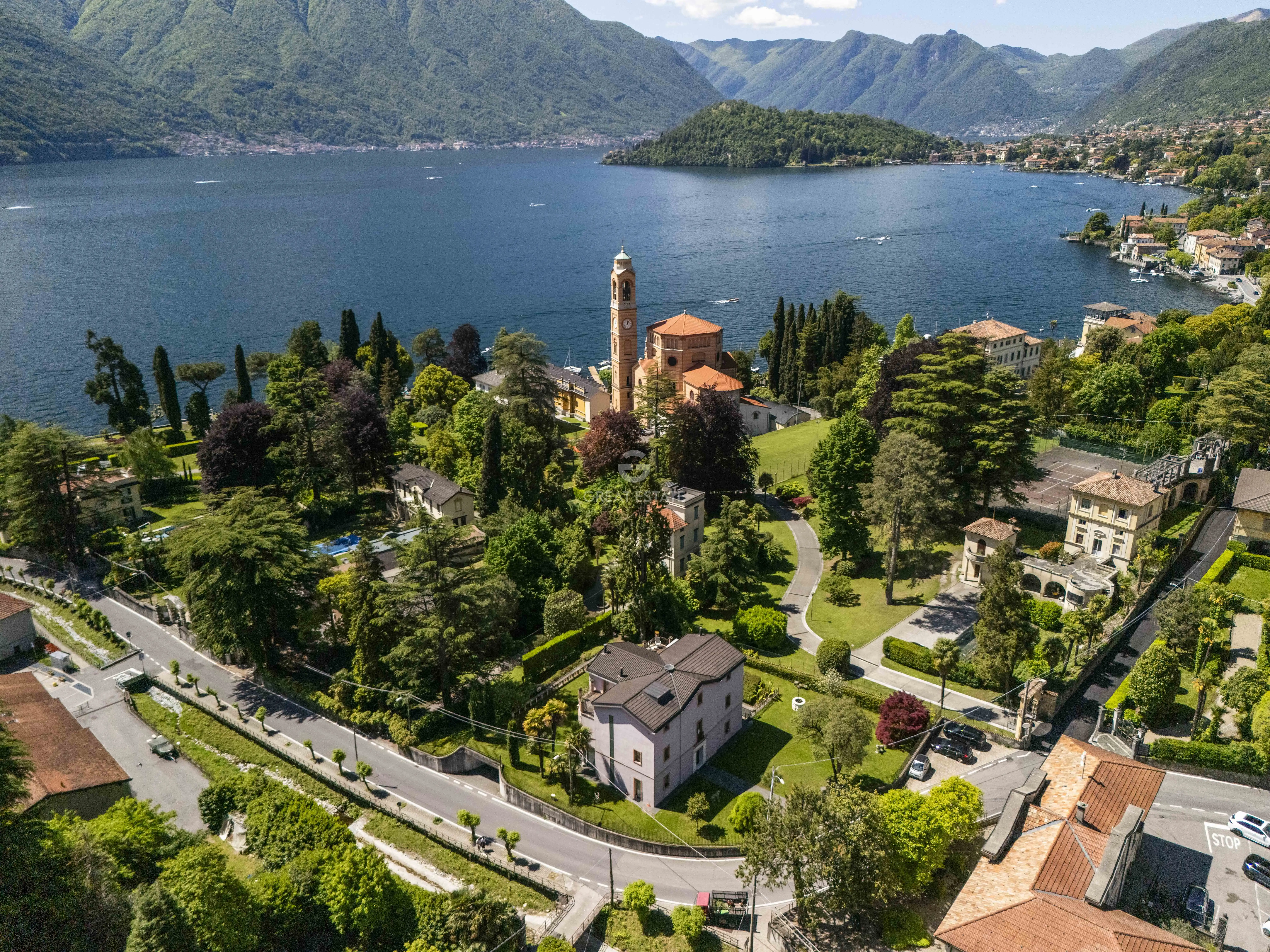 Villa 618m² in Italy, Como. Priced at 5000000€ rent photo-2