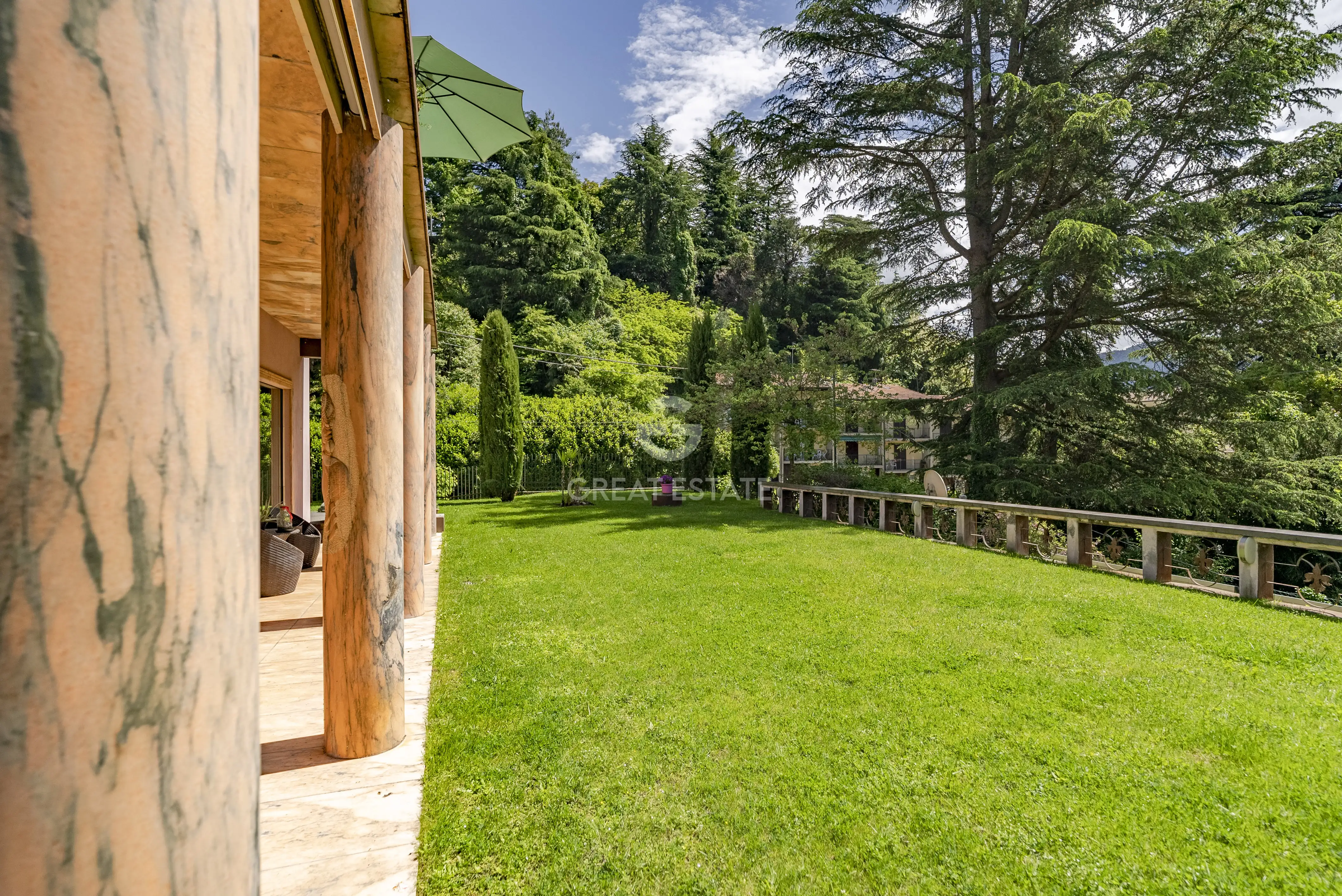 Villa 618m² in Italy, Como. Priced at 5000000€ rent photo-8