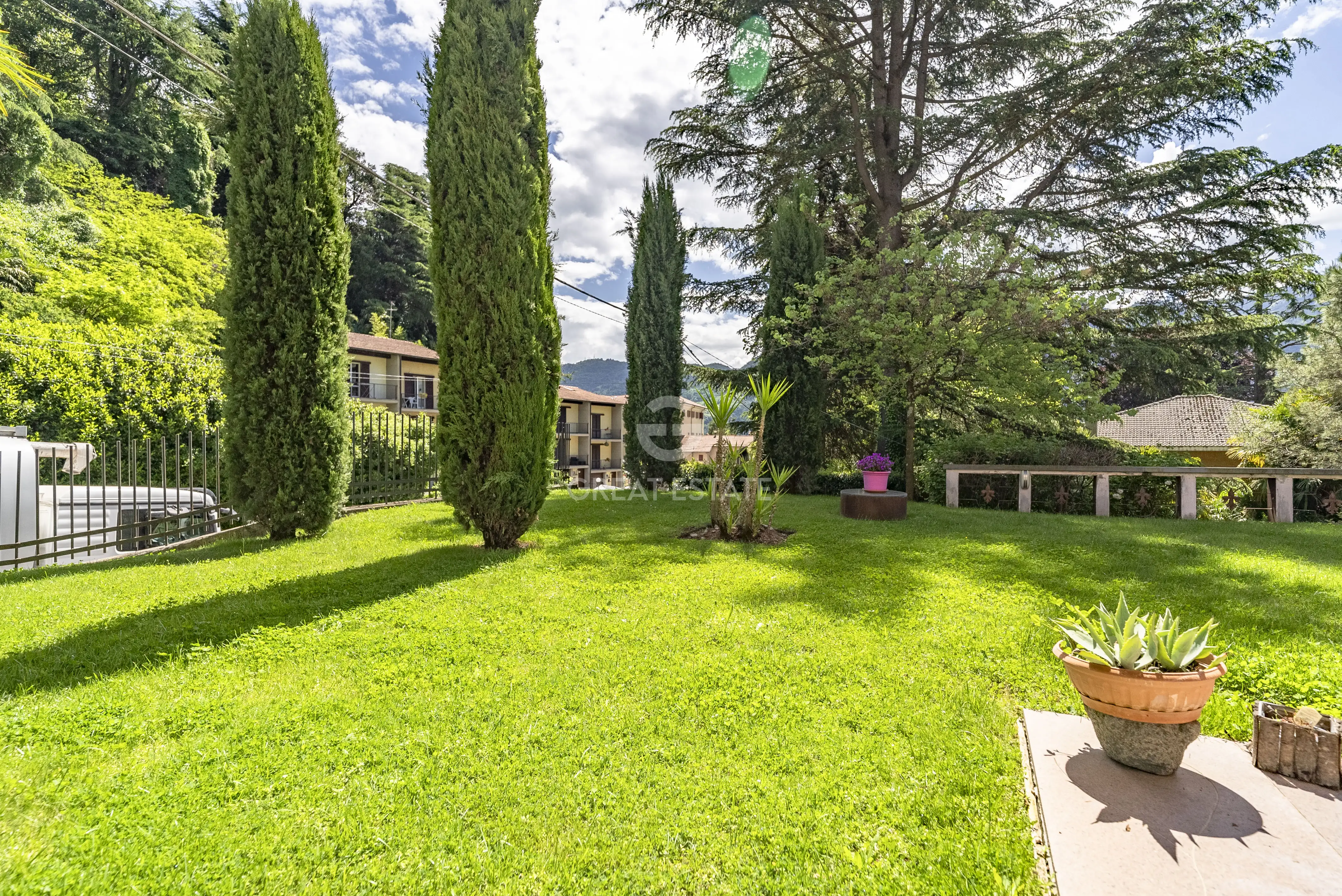 Villa 618m² in Italy, Como. Priced at 5000000€ rent photo-9