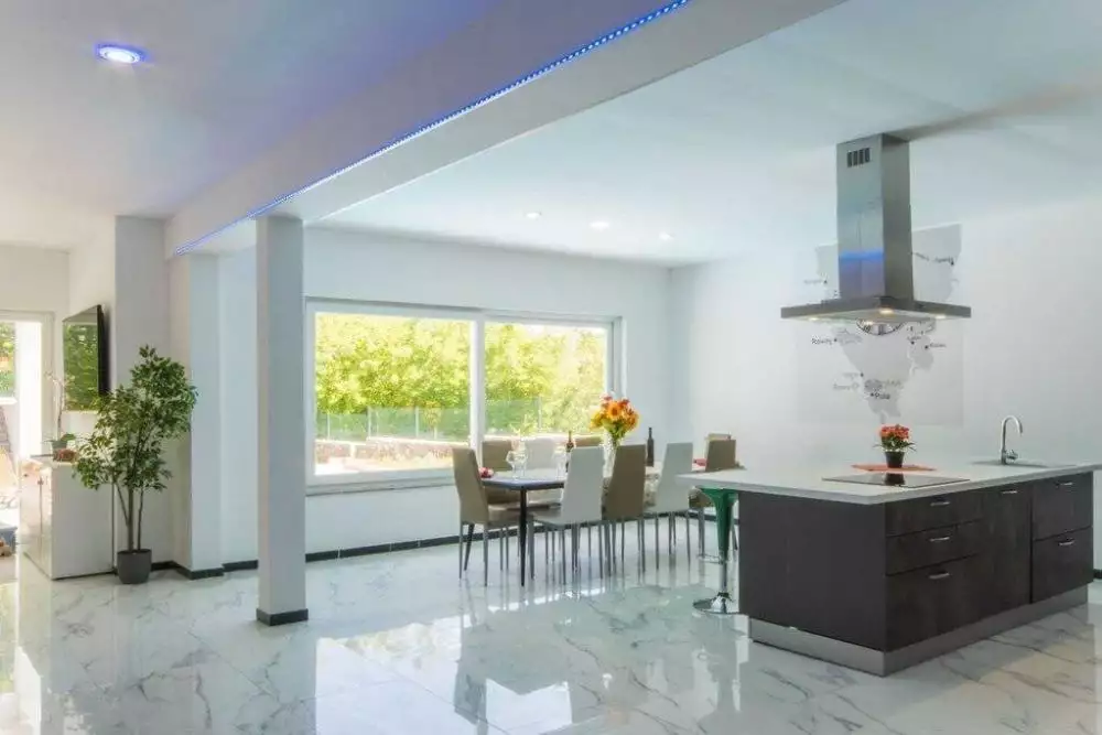 Villa 270m² in Croatia, Labin. Priced at 520000€ rent photo-5