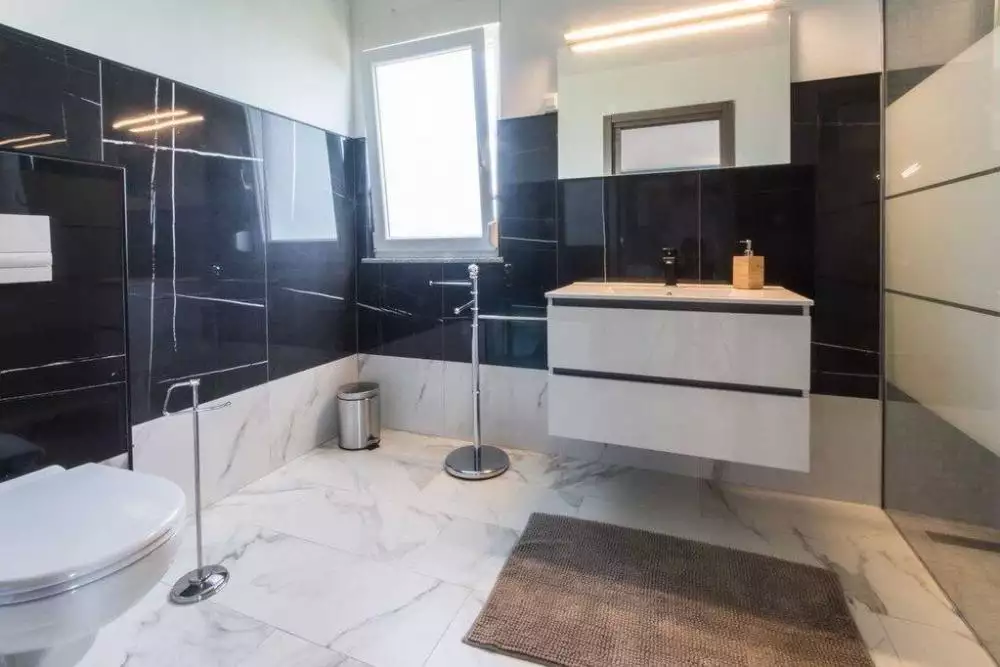 Villa 270m² in Croatia, Labin. Priced at 520000€ rent photo-18