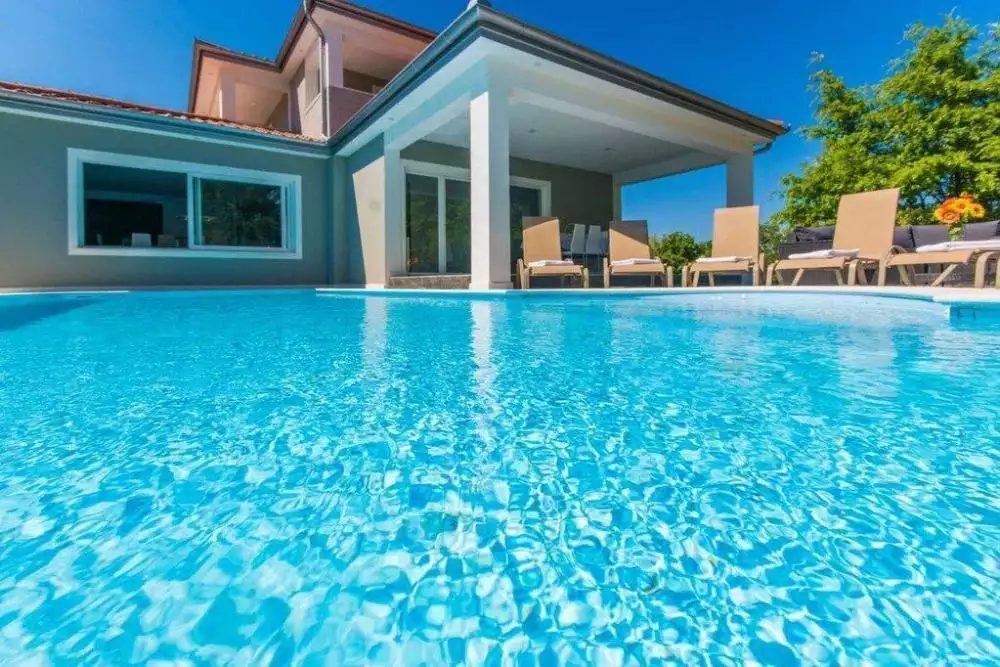 Villa 270m² in Croatia, Labin. Priced at 520000€ rent photo-22