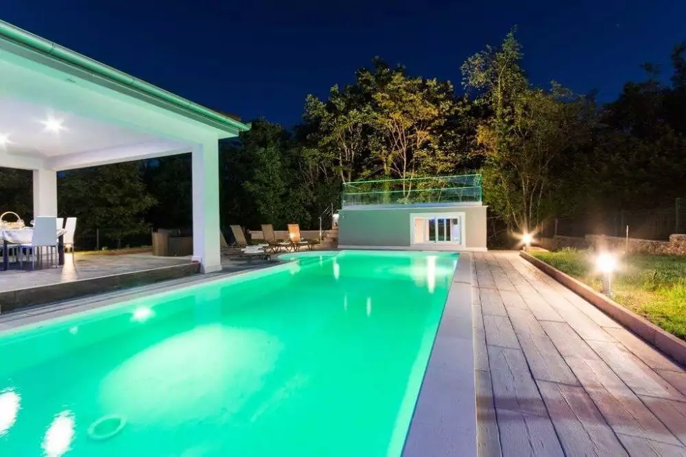 Villa 270m² in Croatia, Labin. Priced at 520000€ rent photo-24