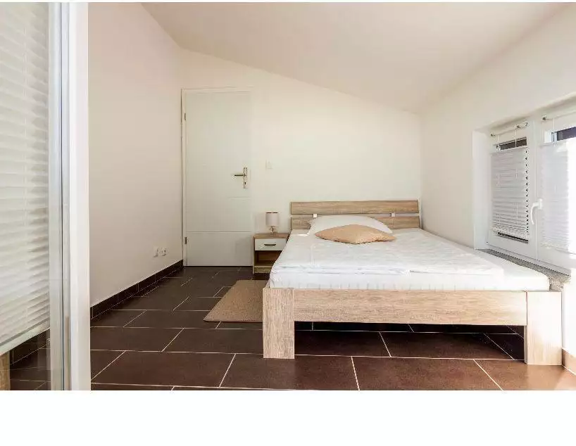 Hotels 270m² in Croatia, Labin. Priced at 530000€ rent photo-12