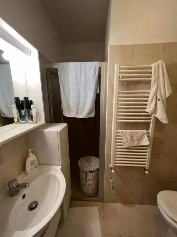 Hotels 360m² in Croatia, Labin. Priced at 520000€ rent photo-14