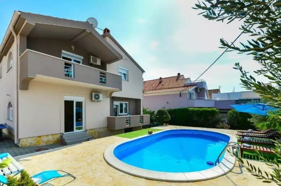 Villa 150m² in Croatia, Zadar. Priced at 525000€ rent photo-5