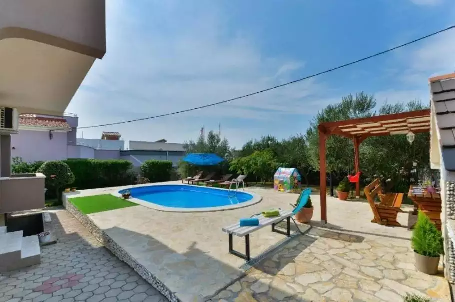 Villa 150m² in Croatia, Zadar. Priced at 525000€ rent photo-6