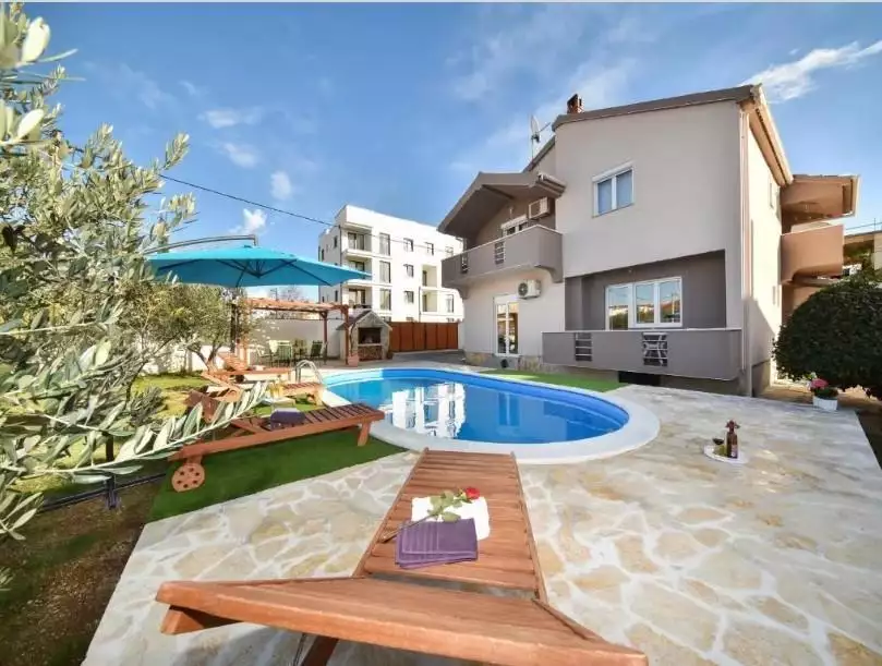 Villa 150m² in Croatia, Zadar. Priced at 525000€ rent photo-12
