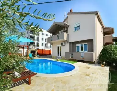 Buy in Croatia for 525000€