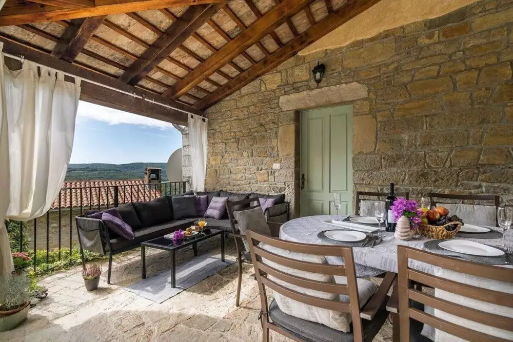 Villa 100m² in Croatia, Oprtalj. Priced at 520000€ rent photo-17