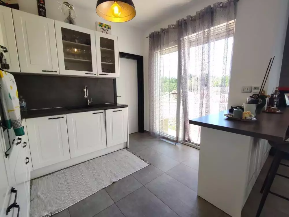 Villa 240m² in Croatia, Vodnjan. Priced at 520000€ rent photo-9