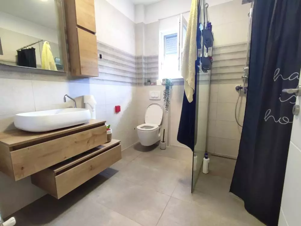 Villa 240m² in Croatia, Vodnjan. Priced at 520000€ rent photo-15