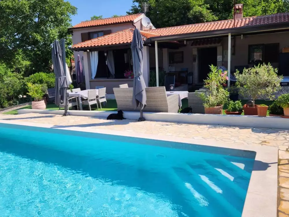 Villa 96m² in Croatia, Labin. Priced at 520000€ rent photo-3