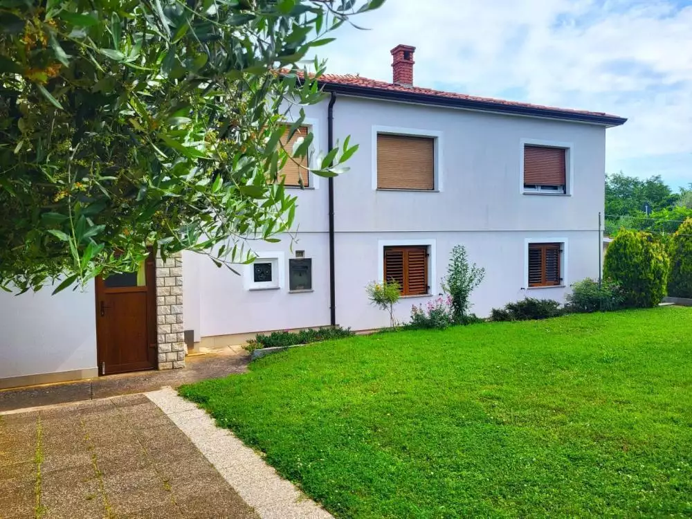 Hotels 277m² in Croatia, Umag. Priced at 540000€ rent photo-3