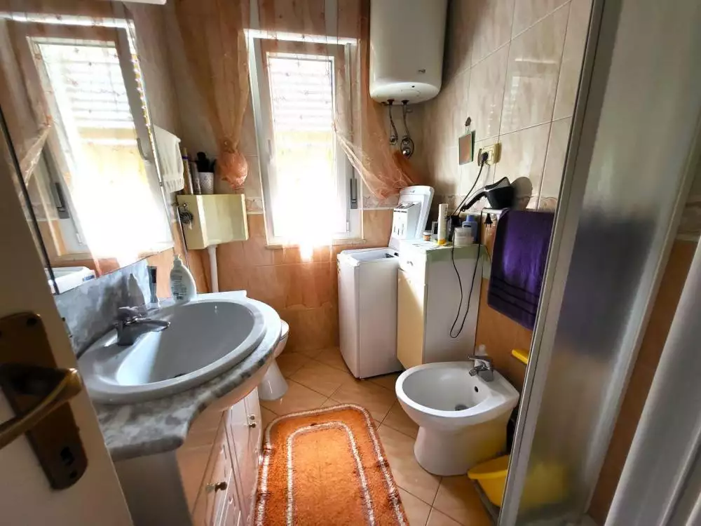 Hotels 277m² in Croatia, Umag. Priced at 540000€ rent photo-18