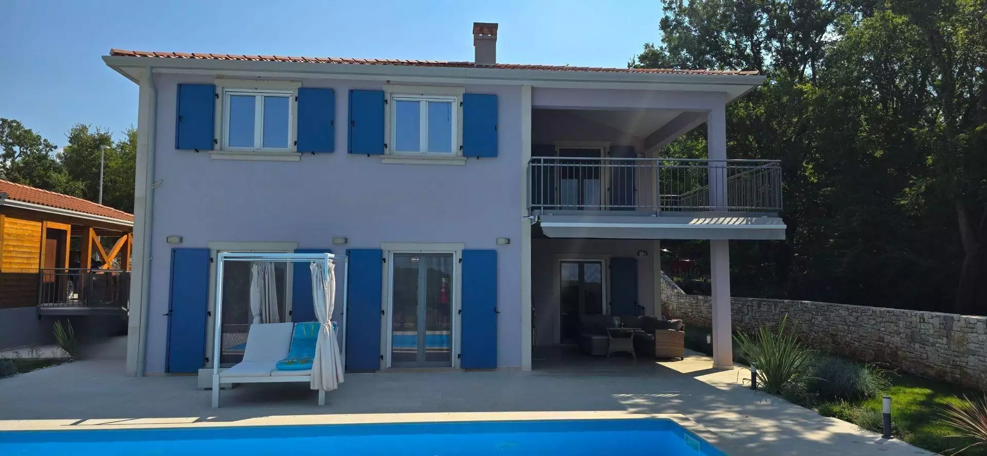 Villa 236m² in Croatia, Rovinj. Priced at 549000€ rent photo-8