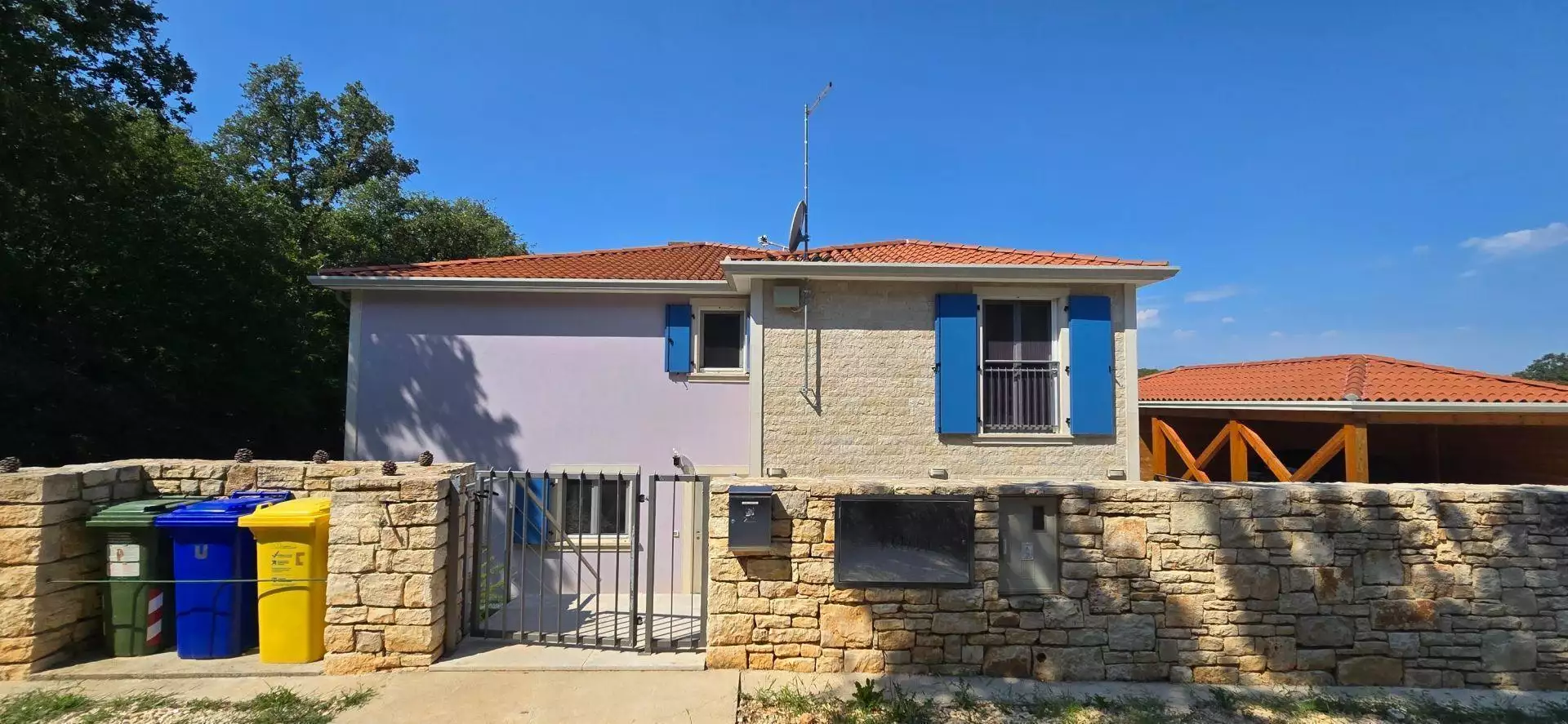Villa 236m² in Croatia, Rovinj. Priced at 549000€ rent photo-9