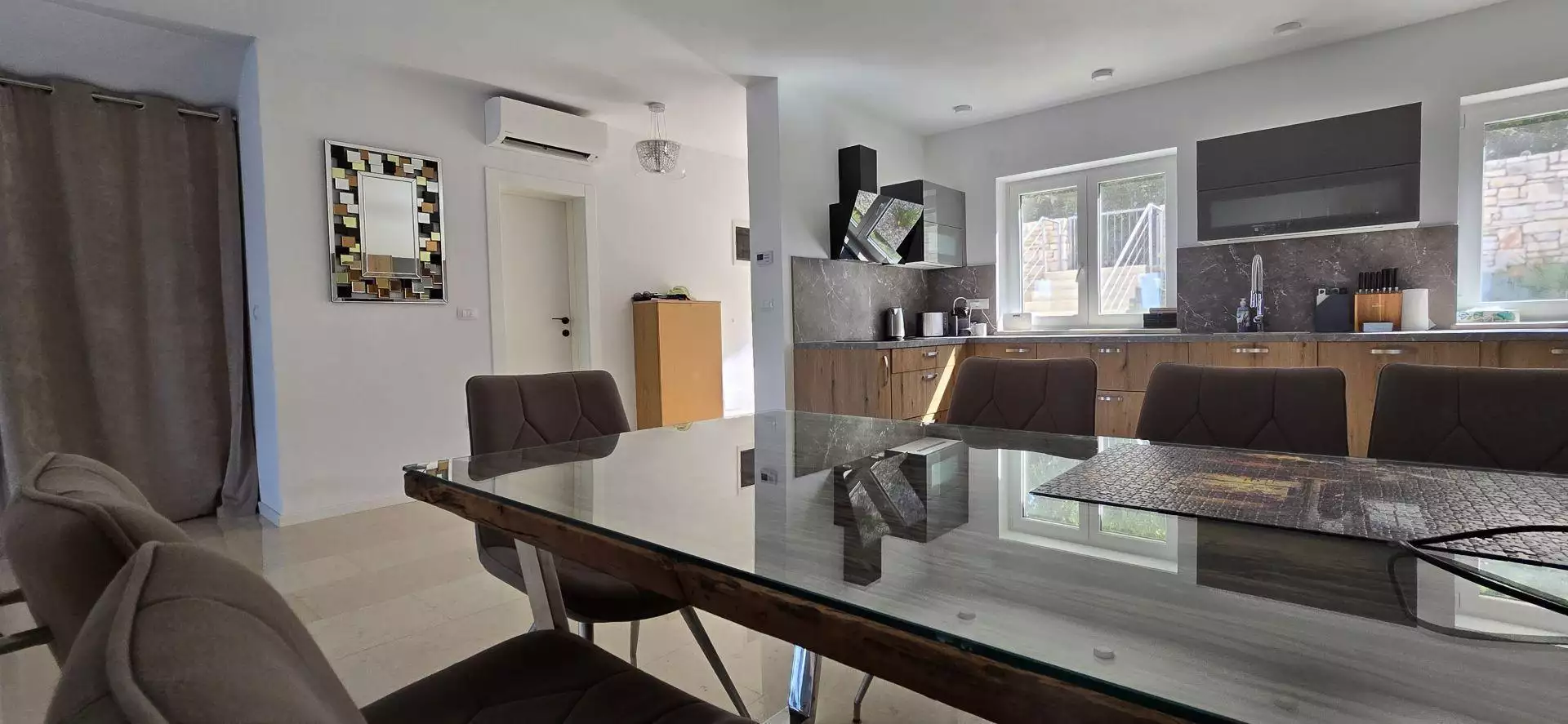 Villa 236m² in Croatia, Rovinj. Priced at 549000€ rent photo-17