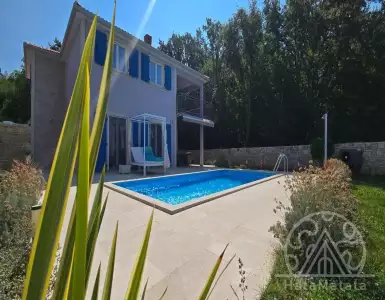 Buy in Croatia for 549000€