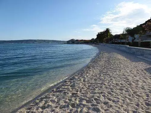 Villa 300m² in Croatia, Kastela. Priced at 1000000€ rent photo-2