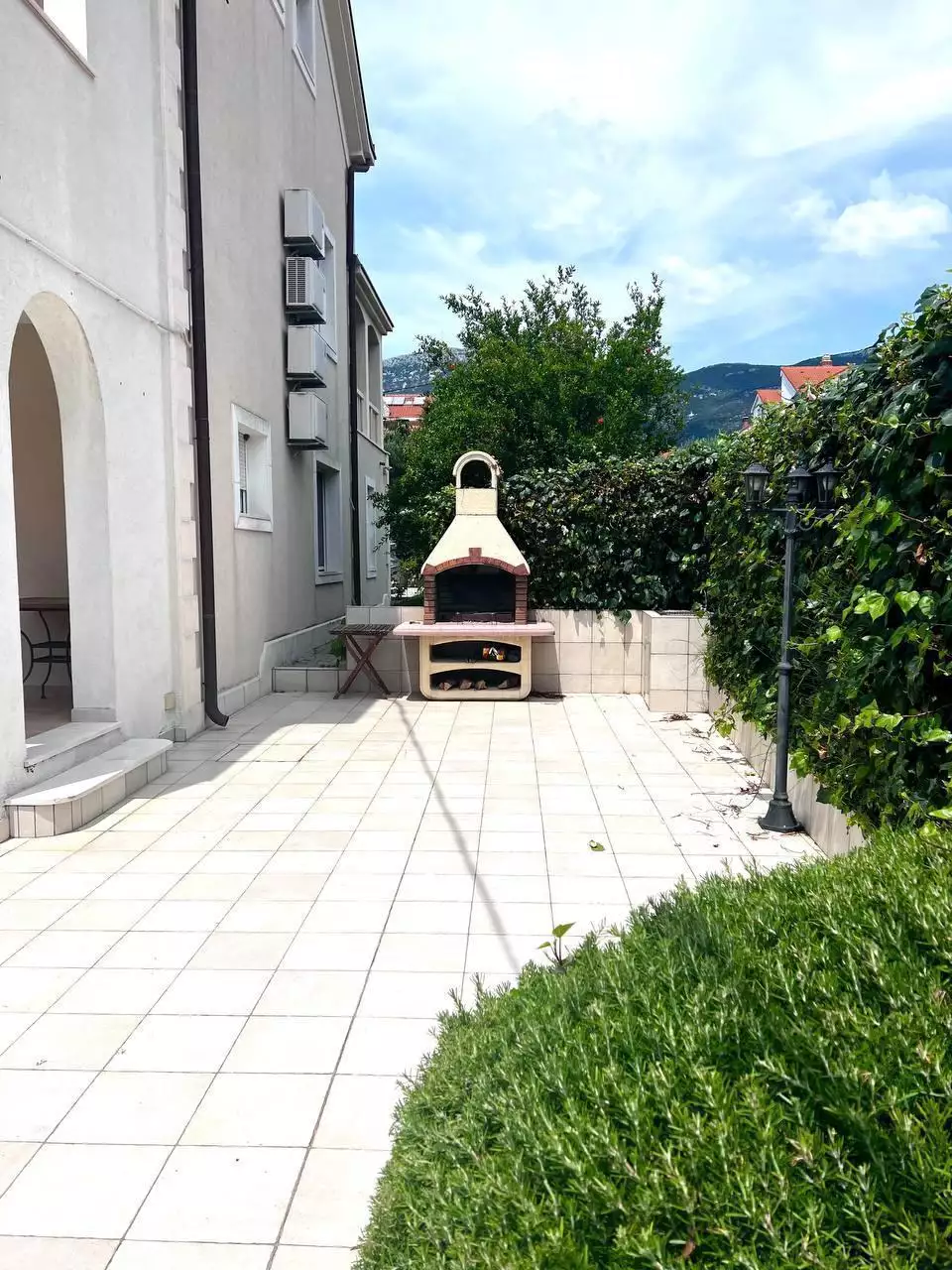 Villa 300m² in Croatia, Kastela. Priced at 1000000€ rent photo-15
