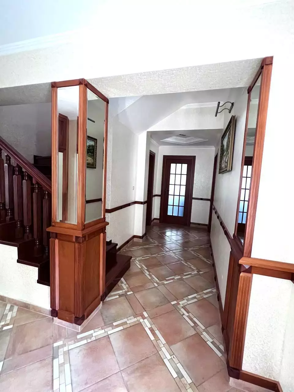 Villa 300m² in Croatia, Kastela. Priced at 1000000€ rent photo-24