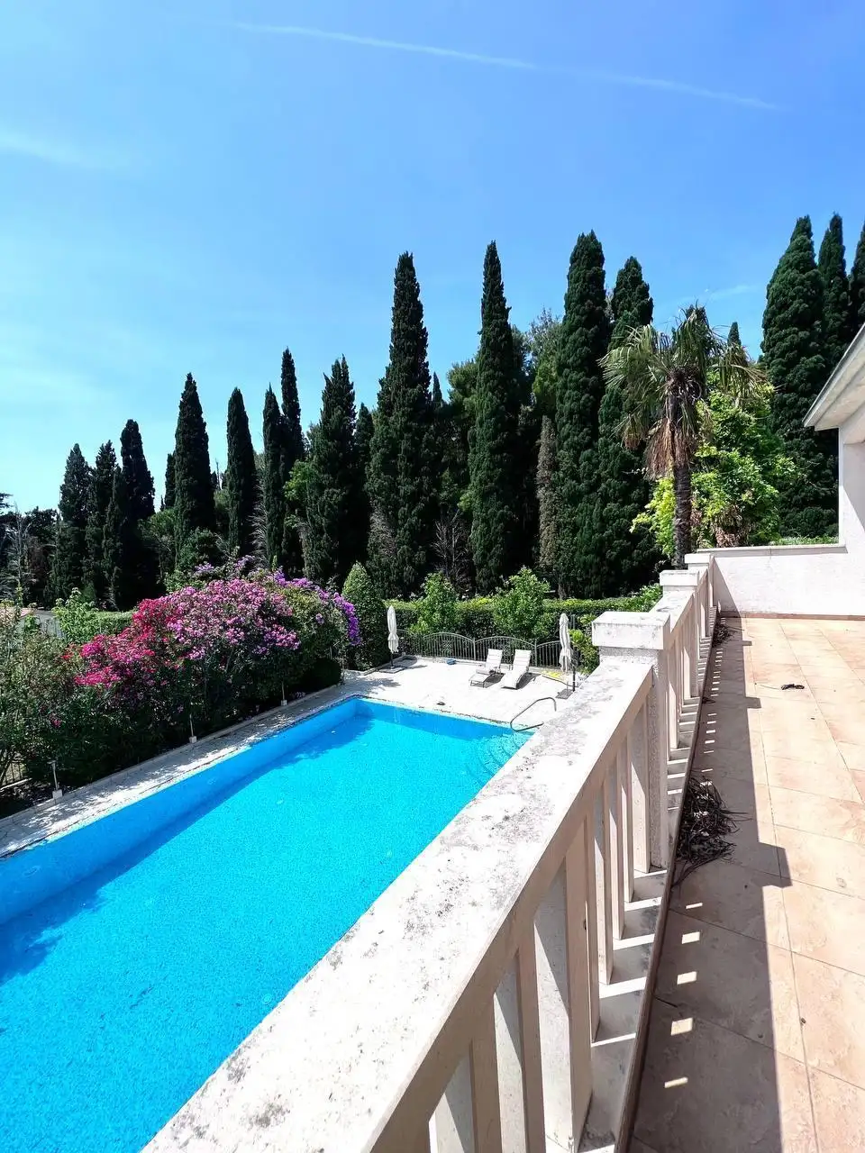 Villa 300m² in Croatia, Kastela. Priced at 1000000€ rent photo-23