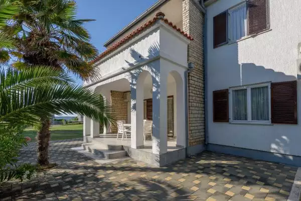 Hotels 258m² in Croatia, Zadar. Priced at 645000€ rent photo-8