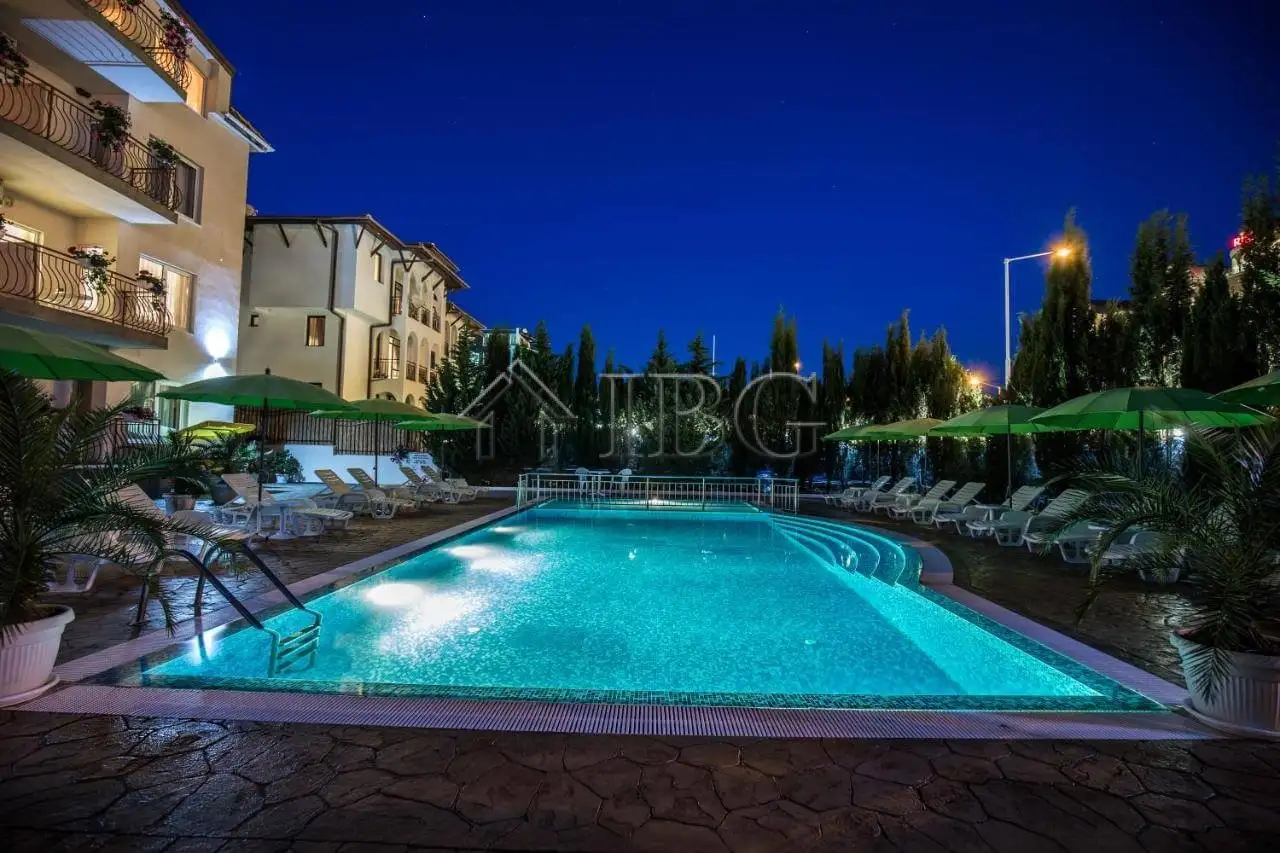 Flat 70m² in Bulgaria, Sveti Vlas. Priced at 74990€ rent photo-2