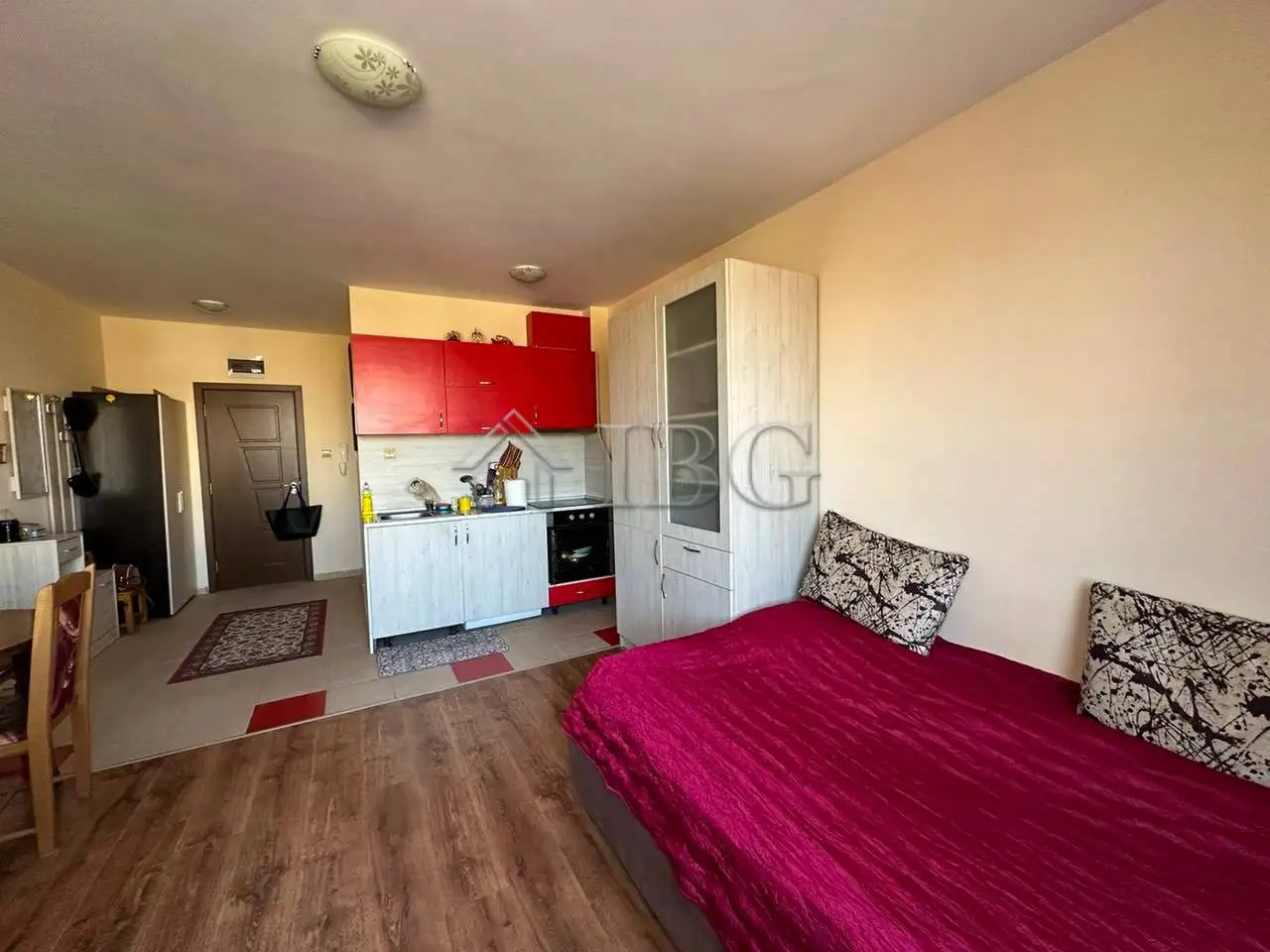 Flat 73m² in Bulgaria, Nesebar. Priced at 65000€ rent photo-5