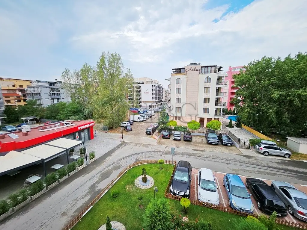 Flat 63m² in Bulgaria, Sunny Beach. Priced at 78900€ rent photo-8