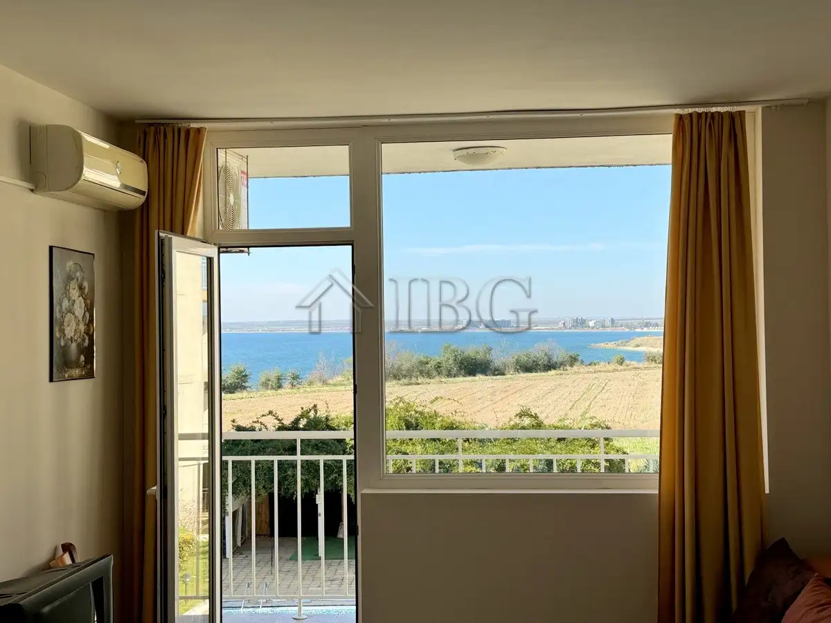 Flat 66m² in Bulgaria, Ravda. Priced at 68990€ rent photo-6