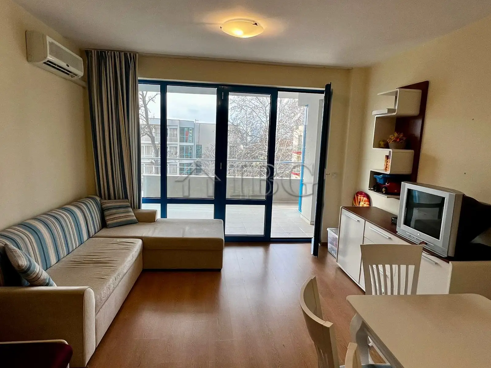 Flat 72m² in Bulgaria, Sunny Beach. Priced at 87000€ rent photo-12