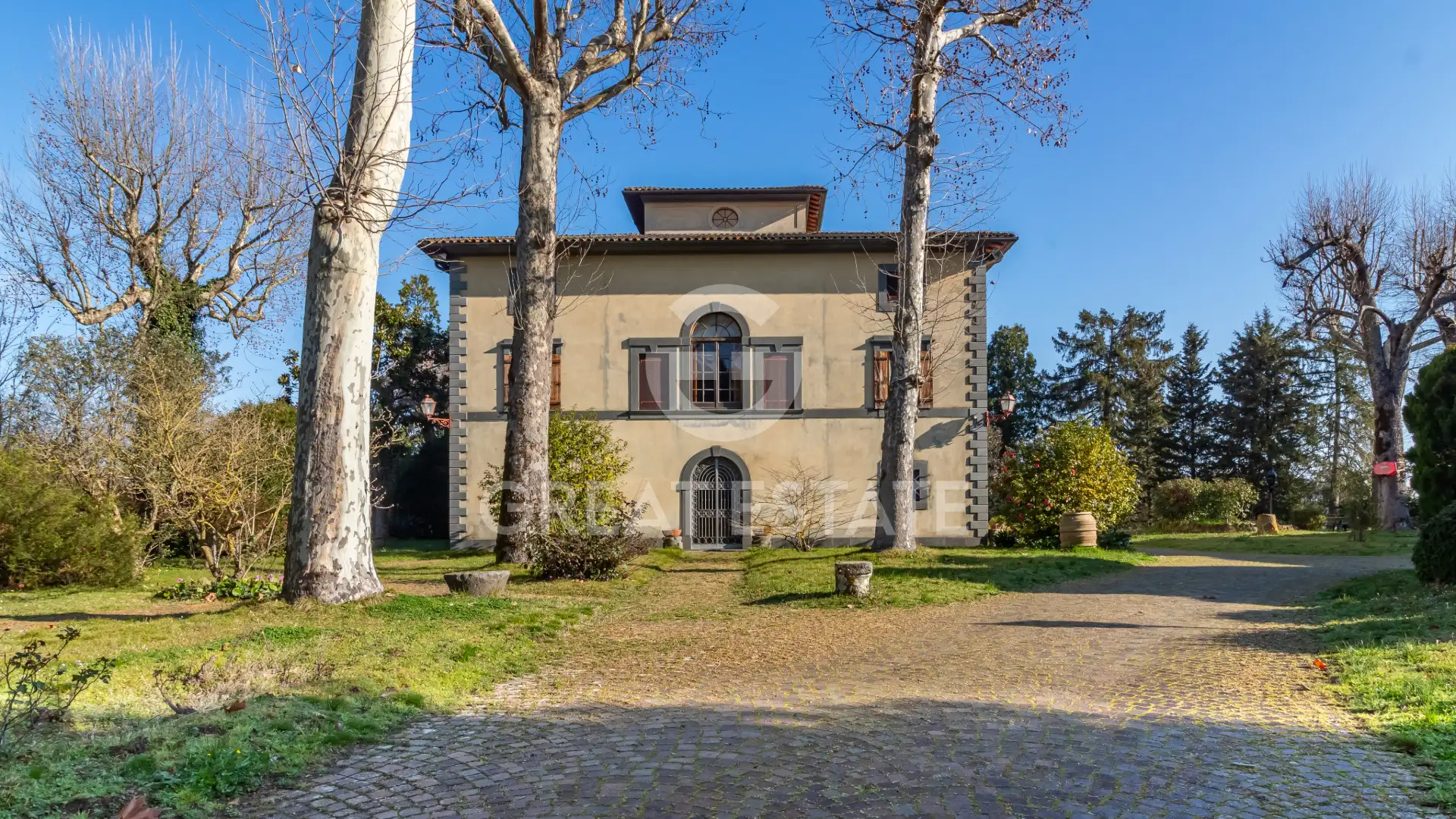 Villa 1936m² in Italy, Terney. Priced at 1450000€ rent photo-1