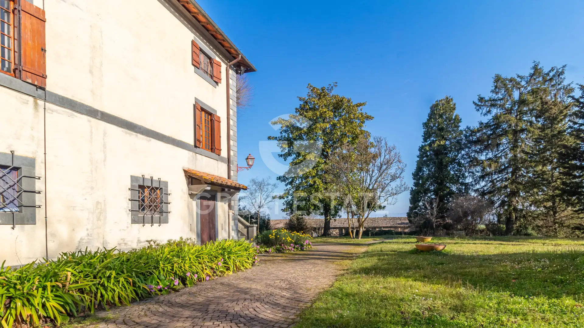 Villa 1936m² in Italy, Terney. Priced at 1450000€ rent photo-7