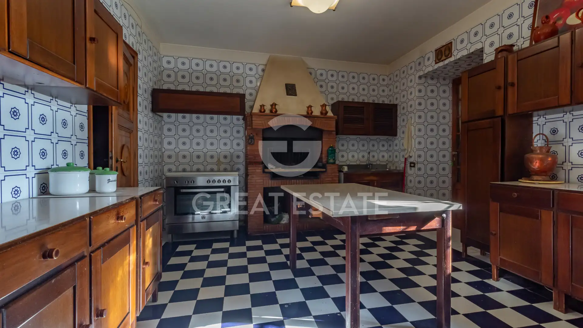 Villa 1936m² in Italy, Terney. Priced at 1450000€ rent photo-12