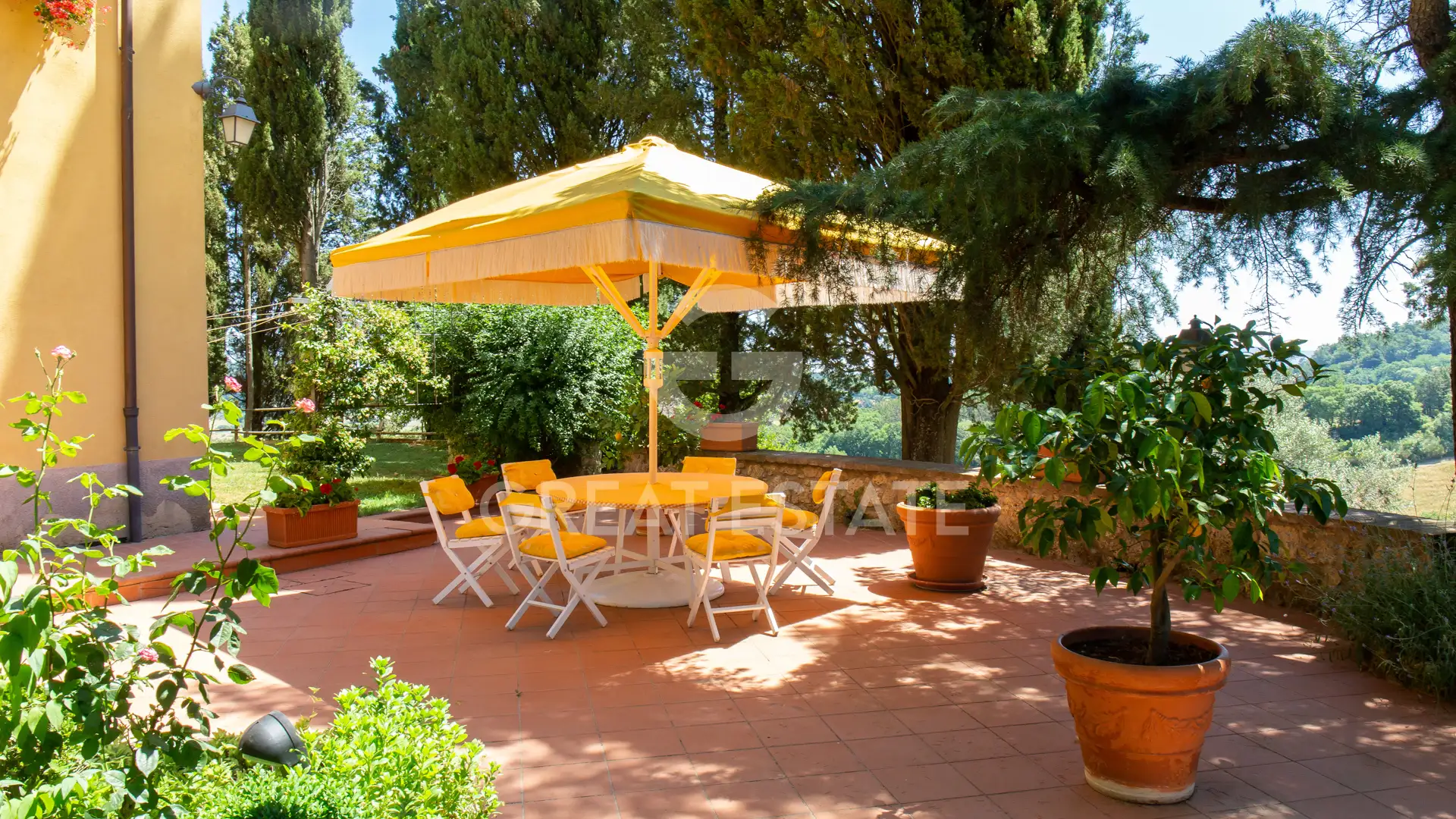 Villa 1067m² in Italy, Siena. Priced at 1875000€ rent photo-9