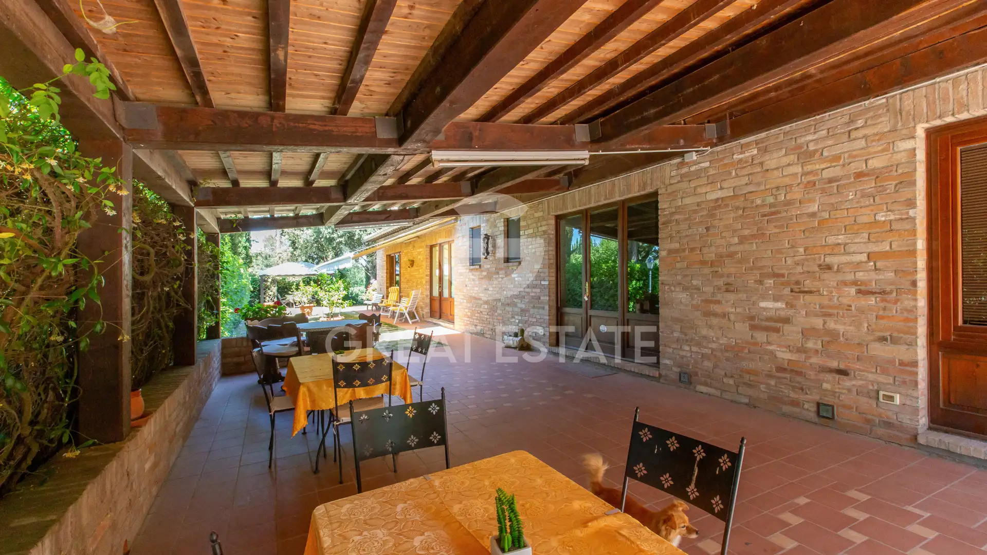 Villa 1067m² in Italy, Siena. Priced at 1875000€ rent photo-13