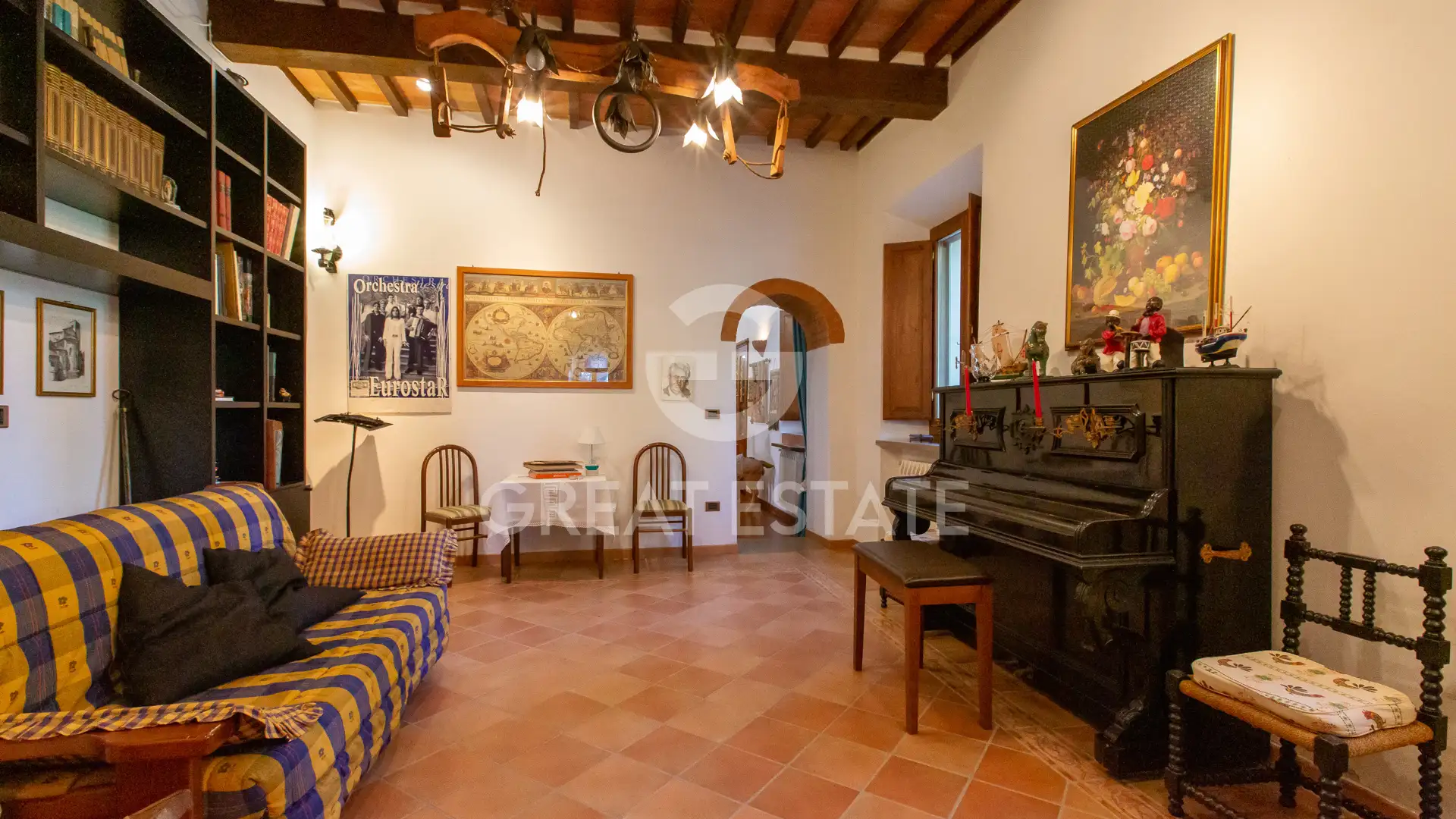 Villa 1067m² in Italy, Siena. Priced at 1875000€ rent photo-13