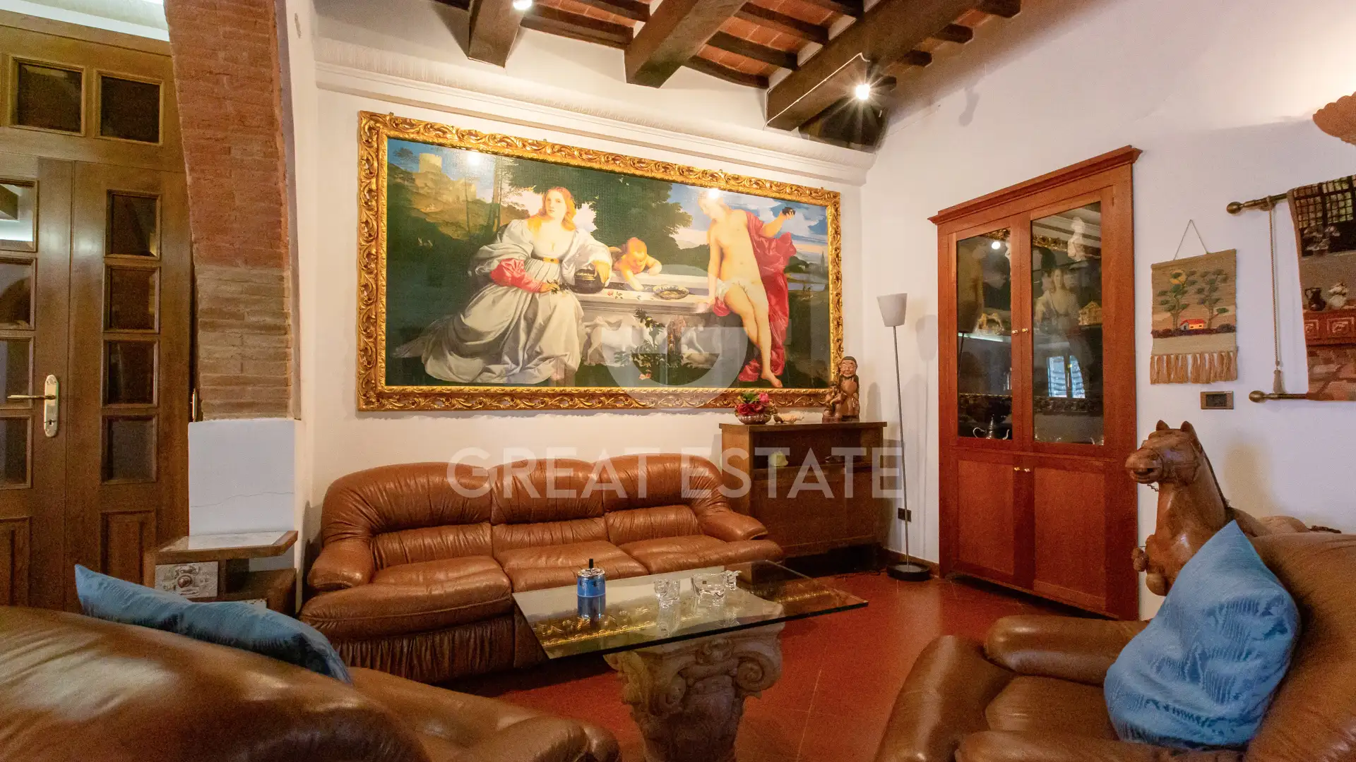 Villa 1067m² in Italy, Siena. Priced at 1875000€ rent photo-14