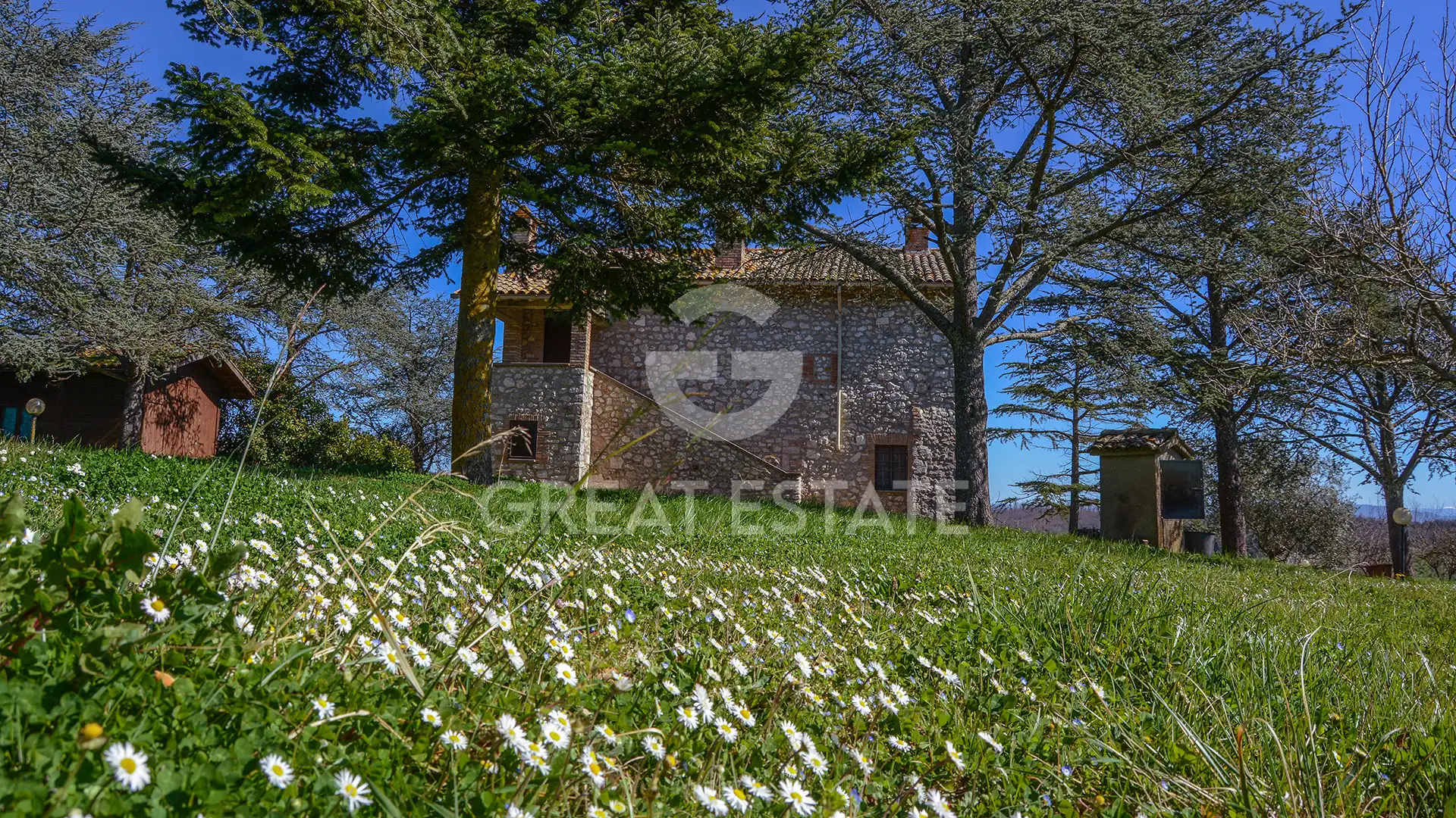 House 303m² in Italy, Terney. Priced at 590000€ rent photo-15